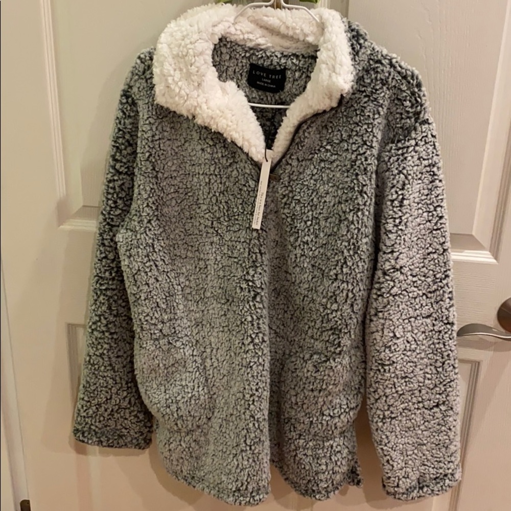Love tree faux fur pullover